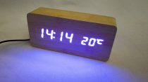   Design asztali LED óra, hang és érintés vezérelt LED óra, kék